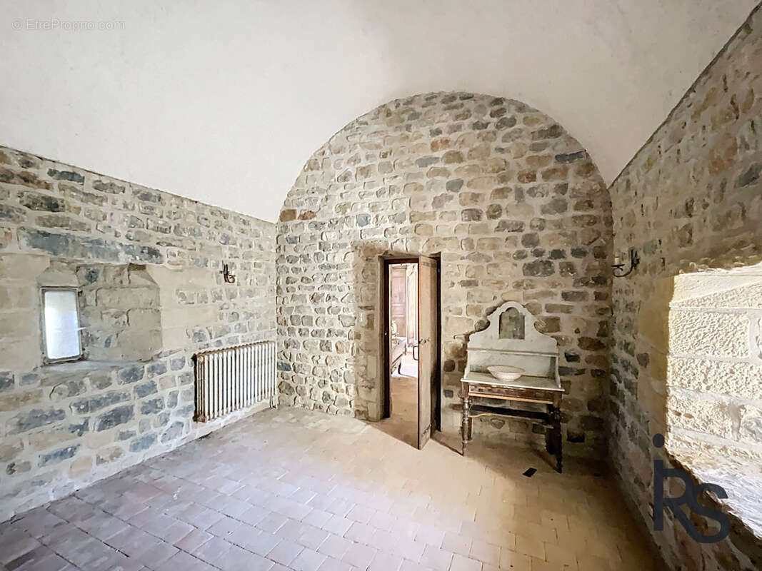 Maison à LAURAC-EN-VIVARAIS