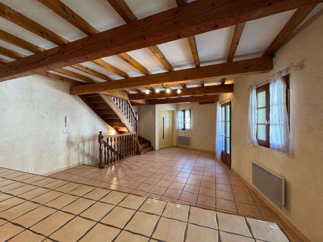 Maison à NEZIGNAN-L'EVEQUE