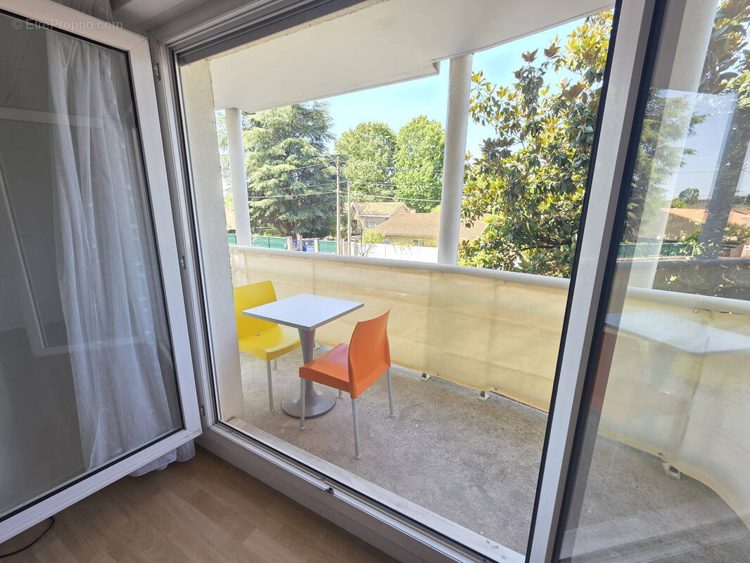 Pessac t3 de 68 m2 balcon et parking - photo 3