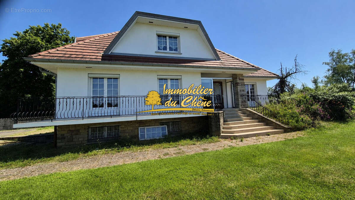 Maison à SAINT-SAUVEUR