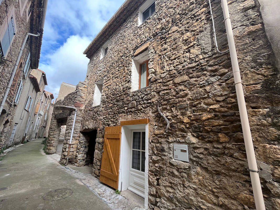 Maison à CASCASTEL-DES-CORBIERES