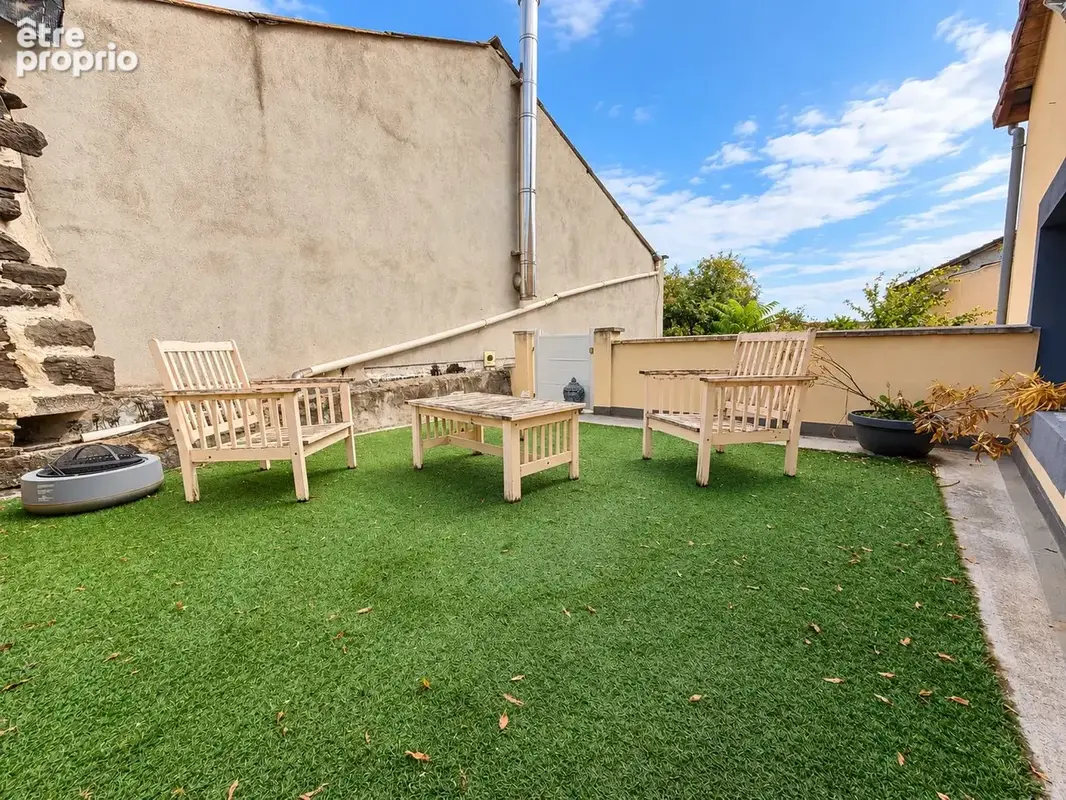 Maison 4 pièces 120 m² à vendre à Saint-Beauzire (63360) - photo 2