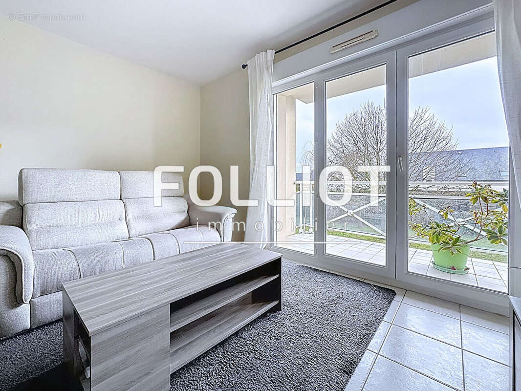 Appartement à MATHIEU