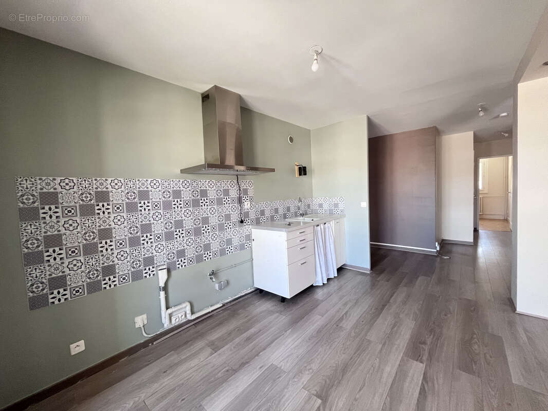 Appartement à SAINT-ETIENNE