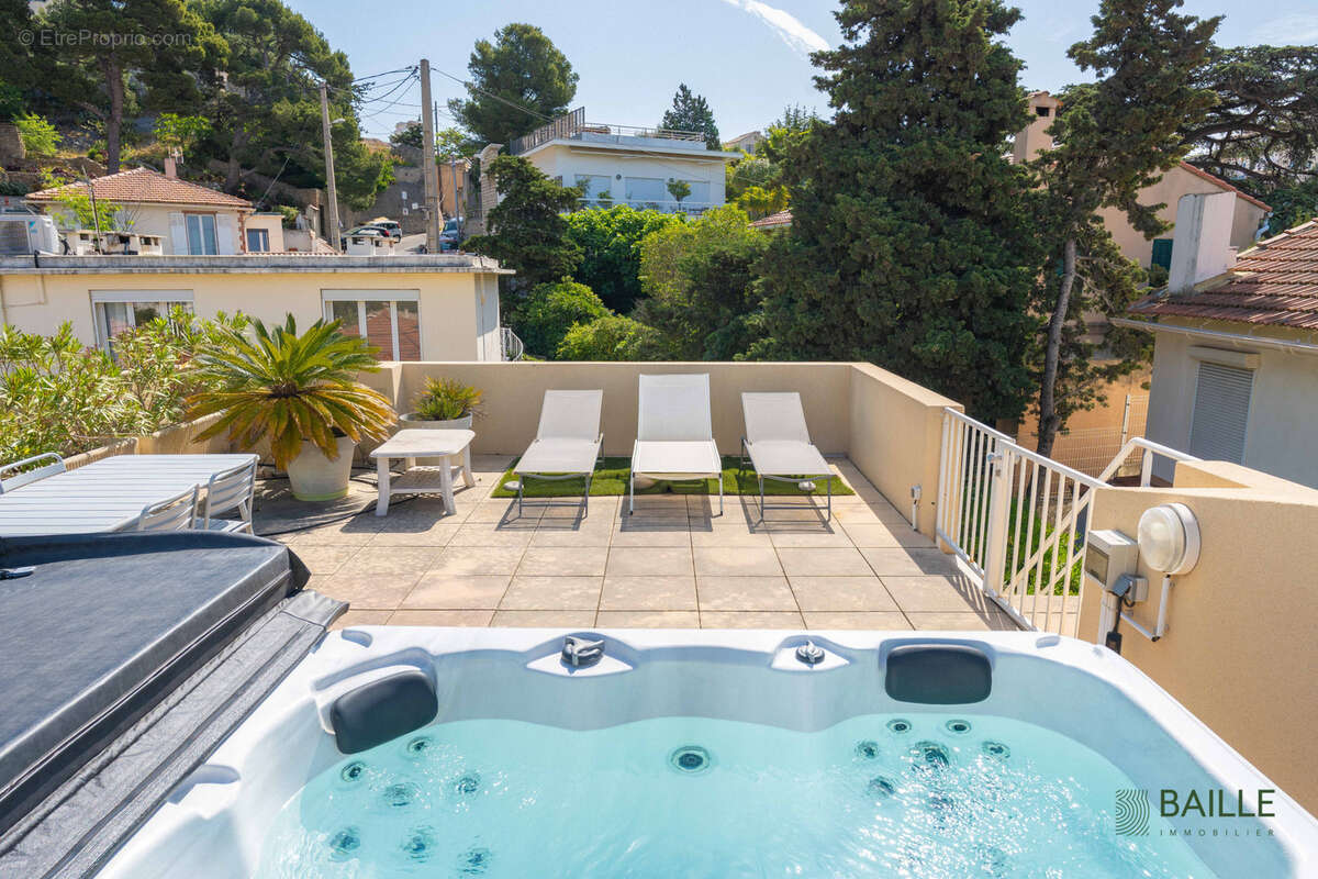 Maison à MARSEILLE-7E