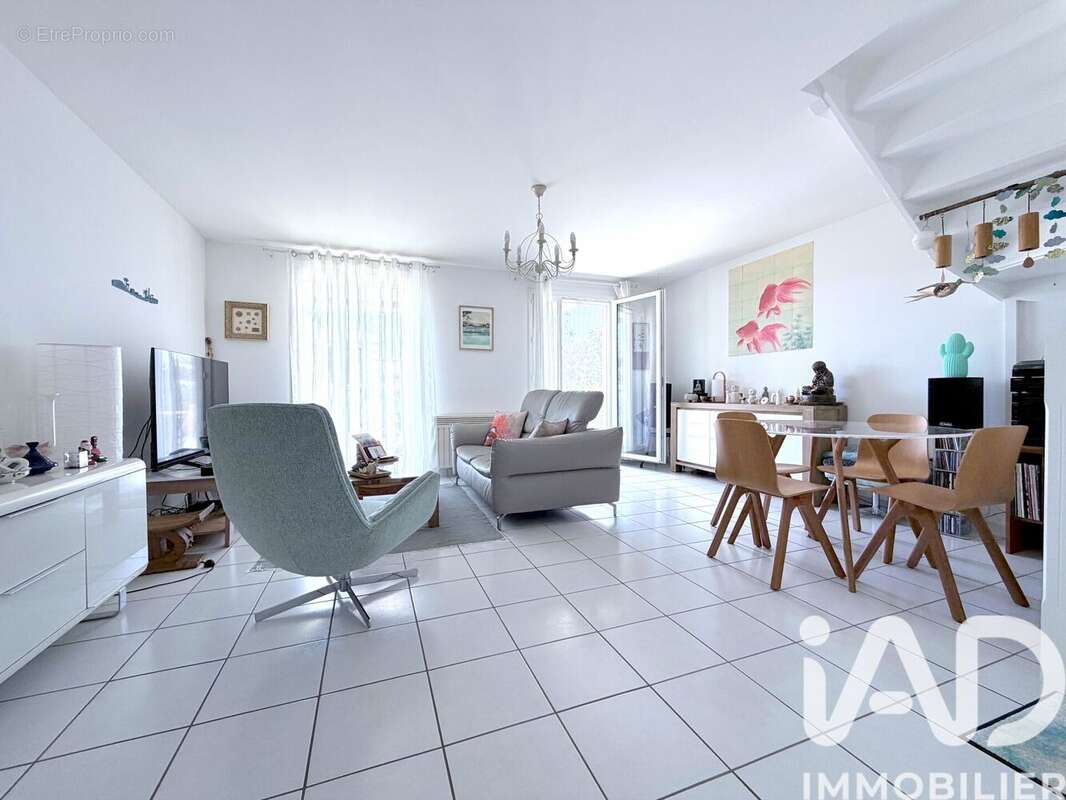 Photo 3 - Maison à MIOS