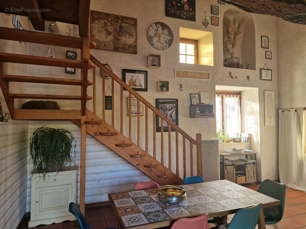 Maison à LES HERBIERS