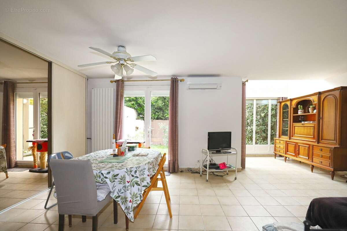 Maison à MONTREUIL