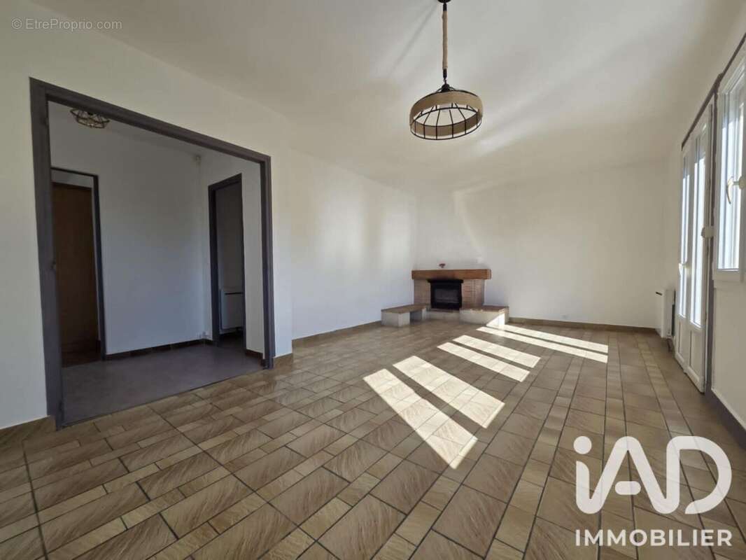 Maison 84 m² à Conteville  - photo 4