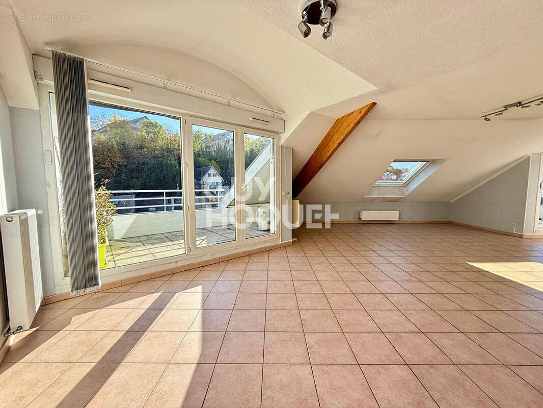 Appartement Chambéry 4 pièces centre ville de 100.80 m2 - photo 2