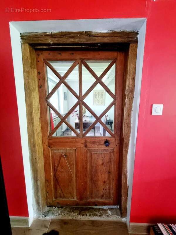Maison à POLLIAT