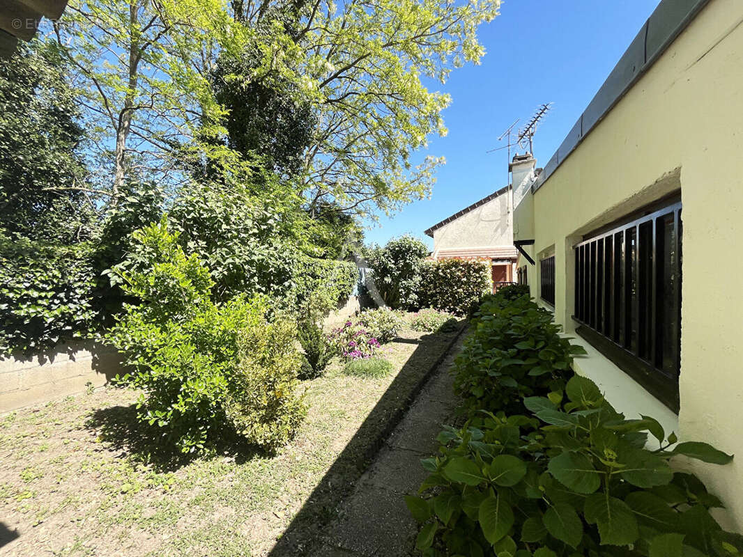 Maison à DOURDAN