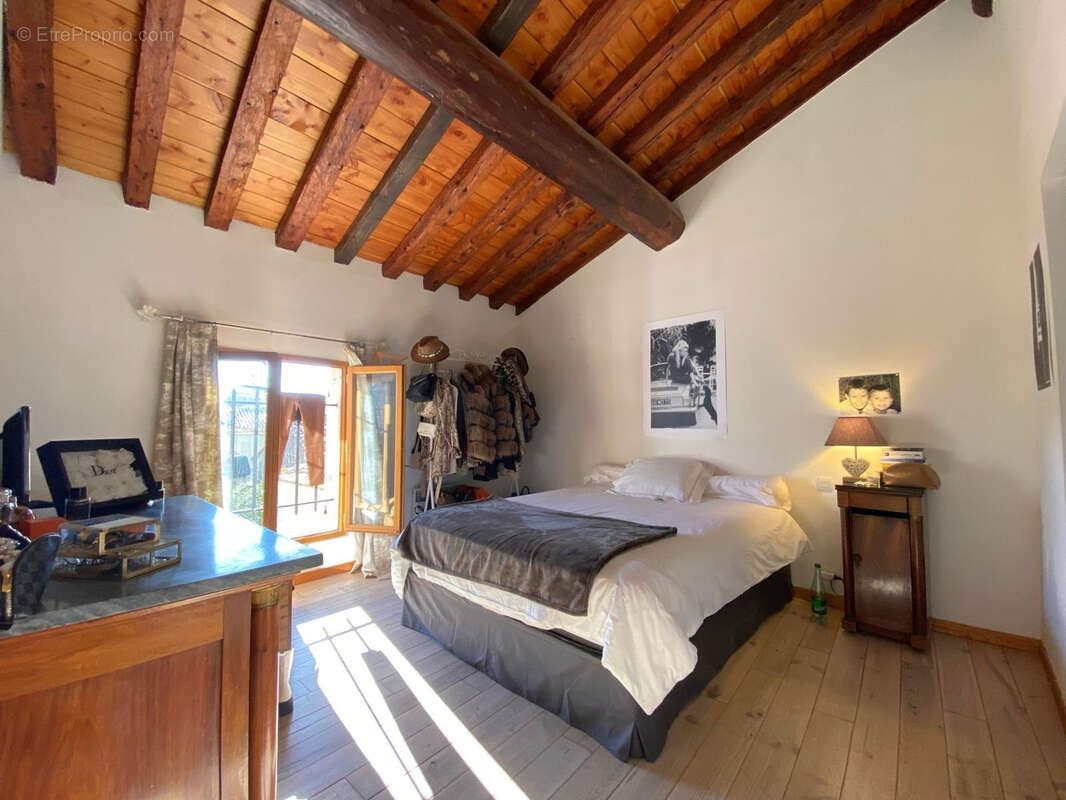 Maison à SAINT-GILLES