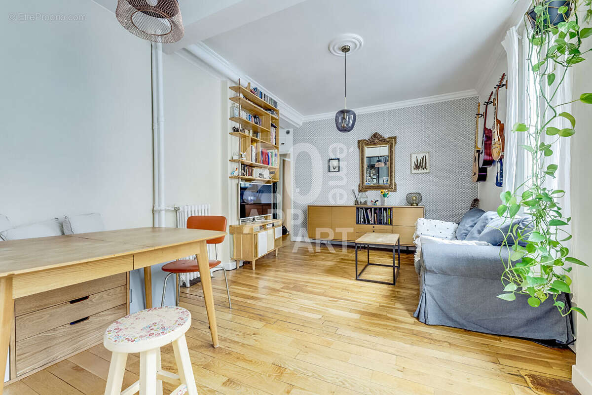 Appartement à PARIS-20E