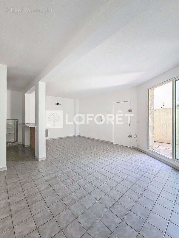 Appartement à NIMES