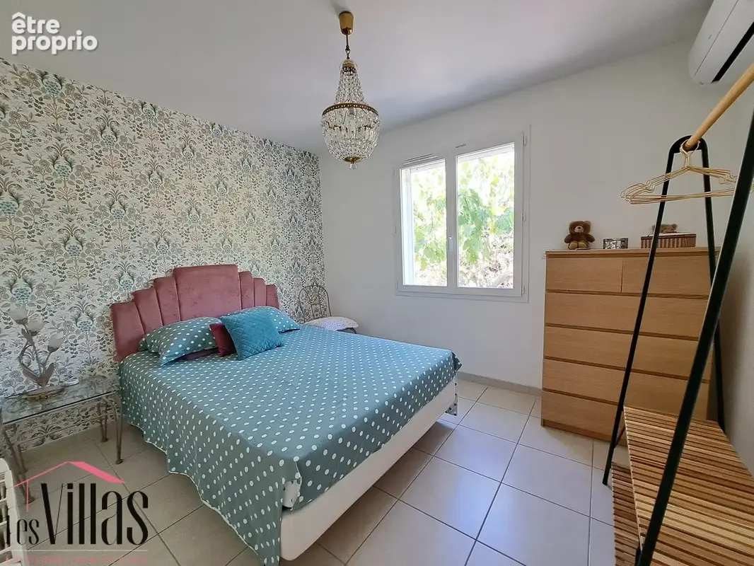 Jolie villa de plain-pied sur terrain arboré de 1600 m2 - photo 11