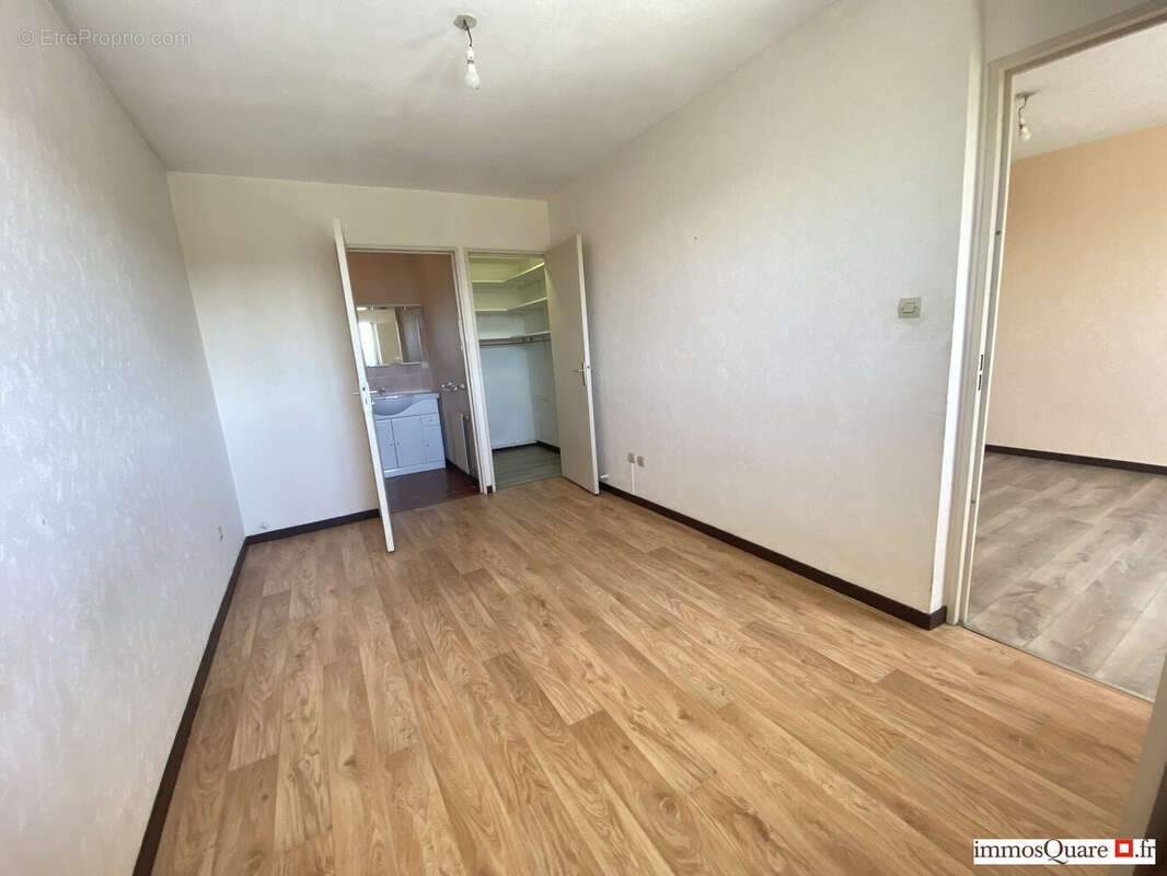 Appartement à LYON-8E