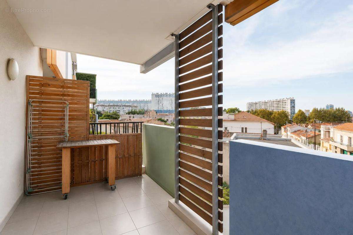 Appartement à MARSEILLE-14E