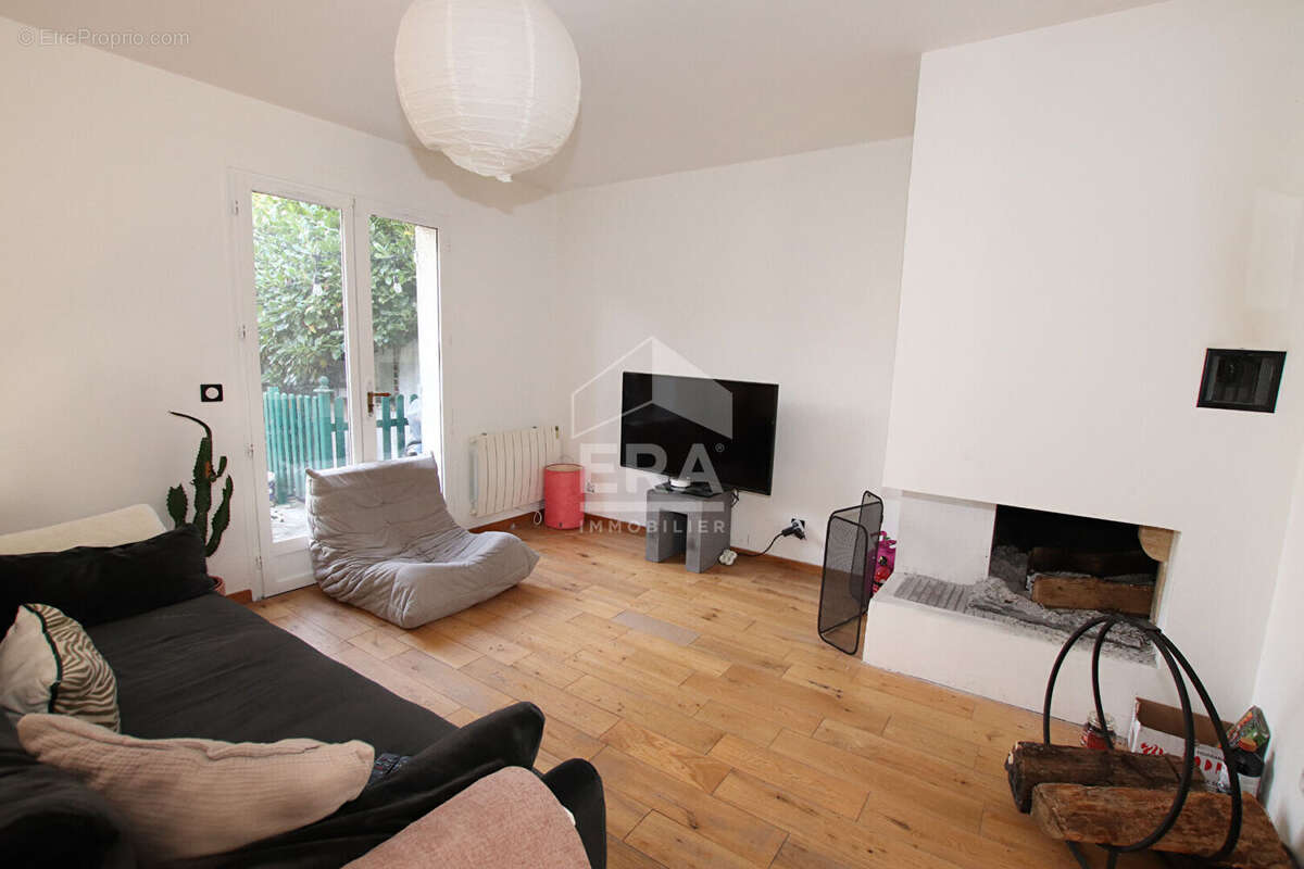 Maison à CHAMPIGNY-SUR-MARNE