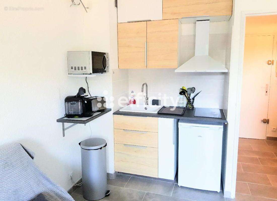 Appartement à MAUGUIO