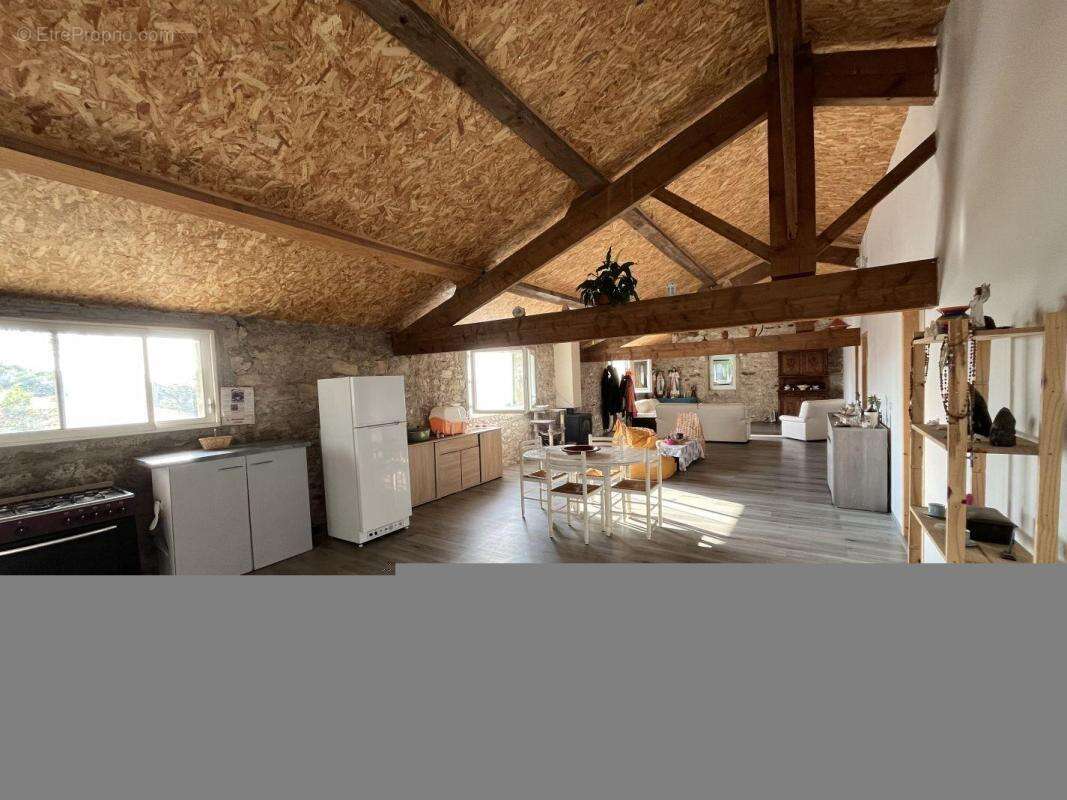 Maison à BIZE-MINERVOIS