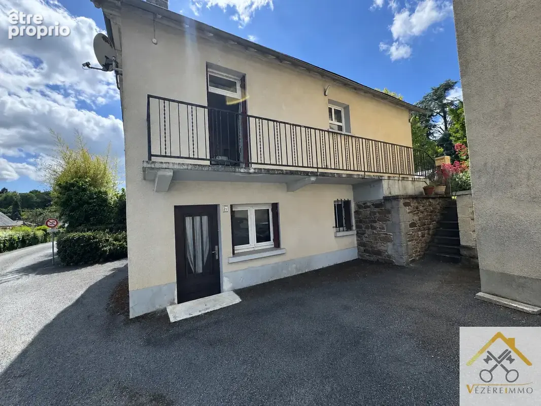 Maison à SAINT-SORNIN-LAVOLPS