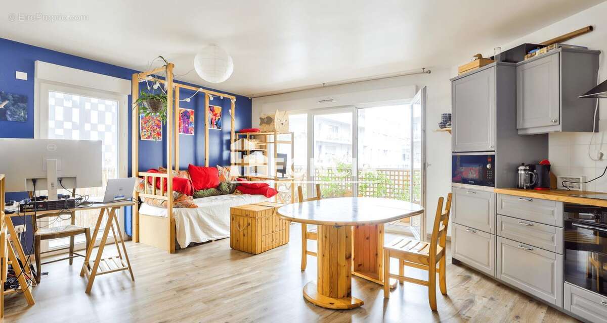 Appartement à CLICHY