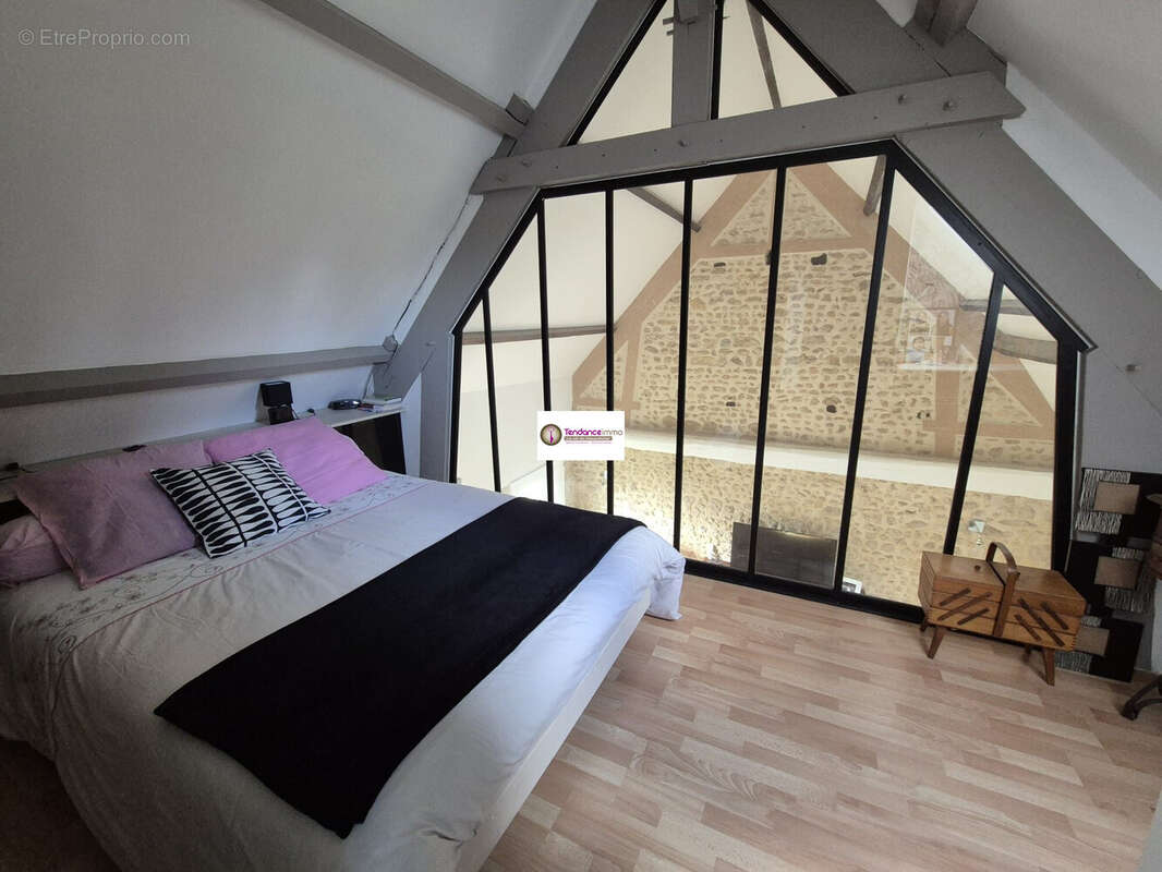 Maison 99 m² à Le Mele-Sur-Sarthe  - photo 4