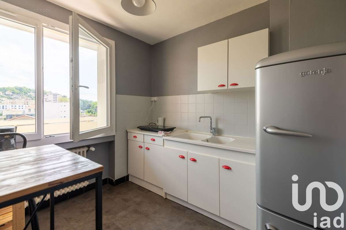 Photo 8 - Appartement à SAINT-ETIENNE