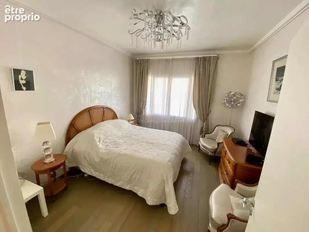 Marseille 8ème (Prado / Rodocanachi) – Magnifique 127 m² en étage élevé - photo 10