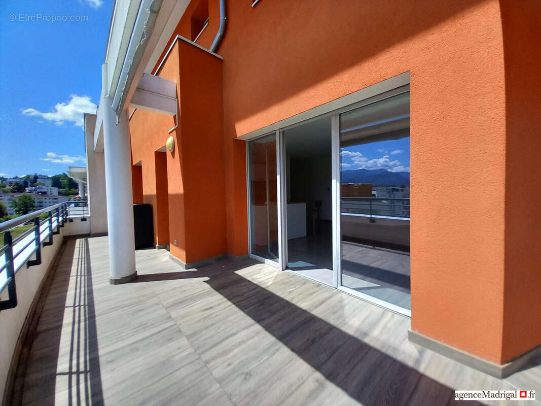 Appartement à VOIRON
