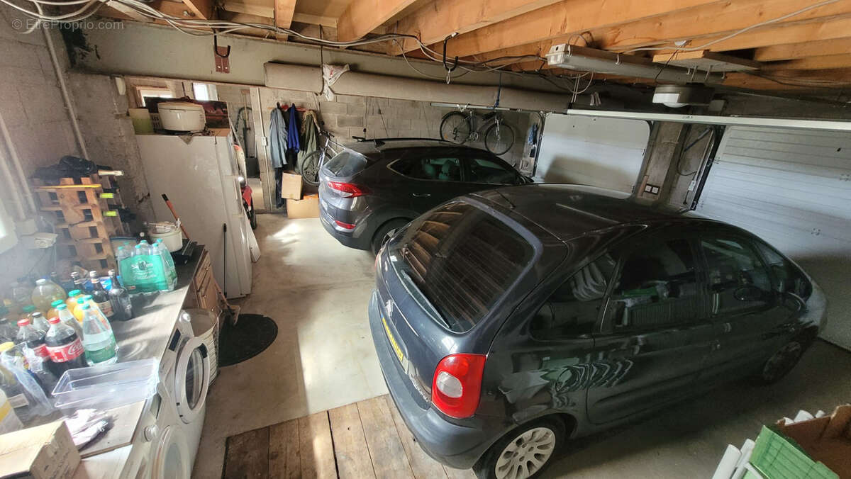 Maison à VILLETHIERRY