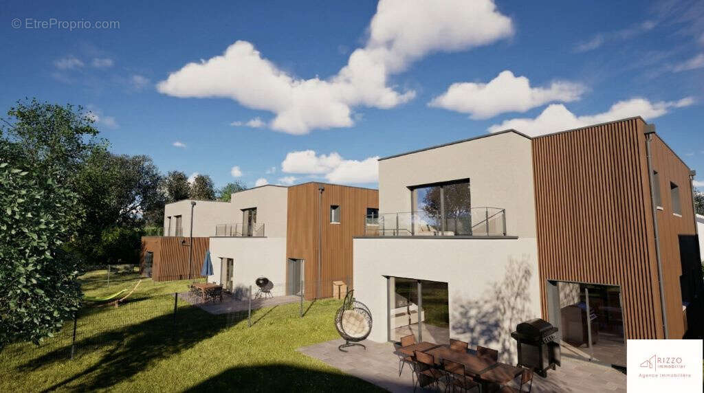 Maison à PREVESSIN-MOENS