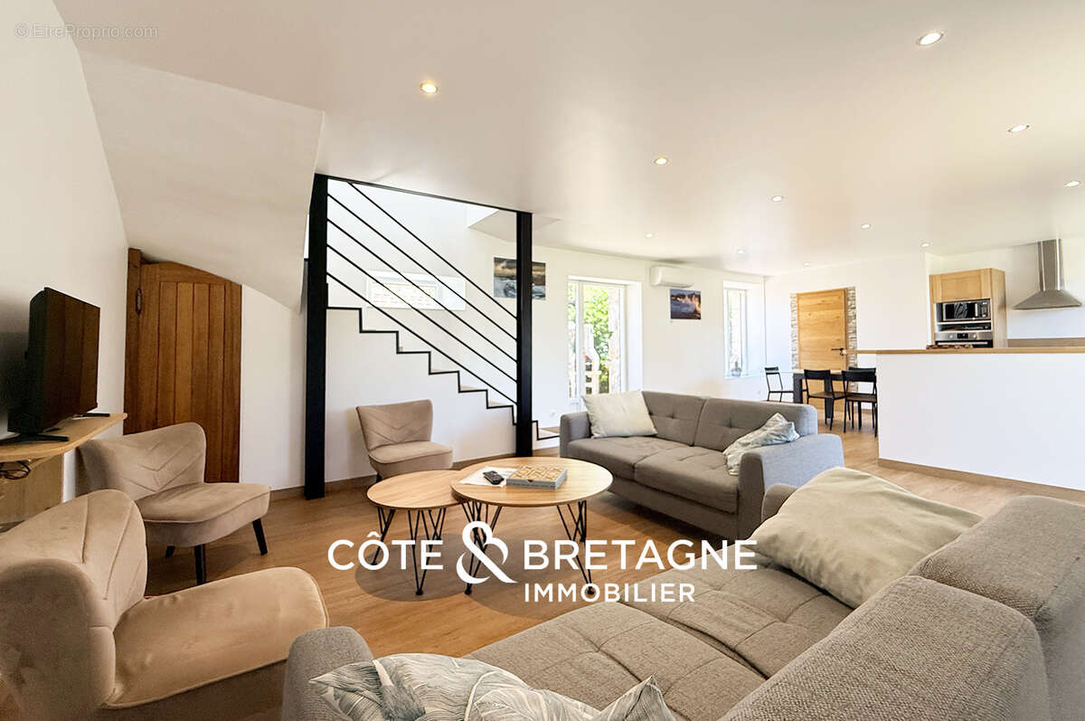 Trébeurden   ensemble immobilier de charme à proximité immédiate de la plage et de l'île-grande  réf : 202611 - photo 4