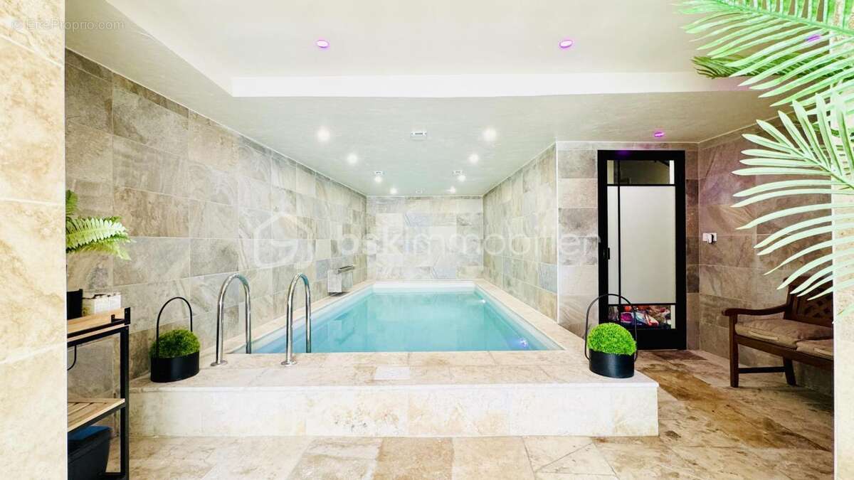 Maison avec 3 appartements modernes - photo 18