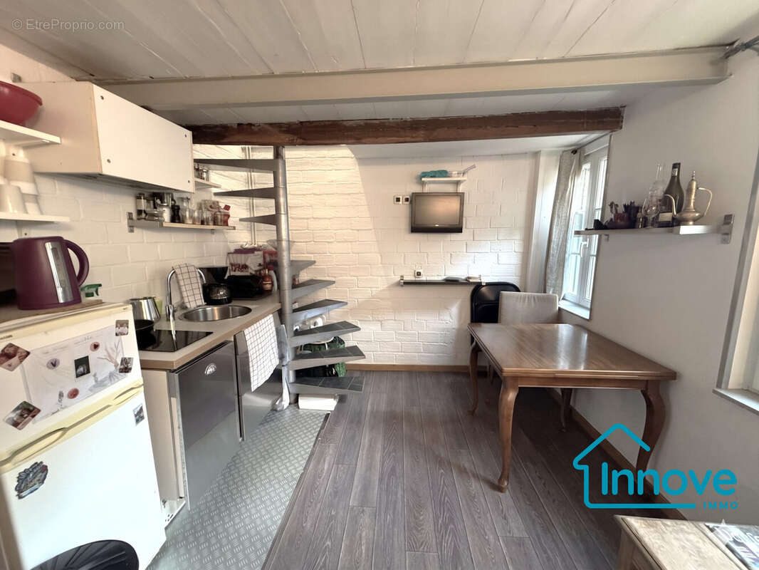 Appartement 23 m² à Versailles  - photo 7