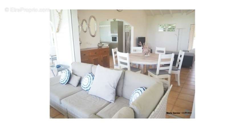 Maison à SAINTE-ANNE