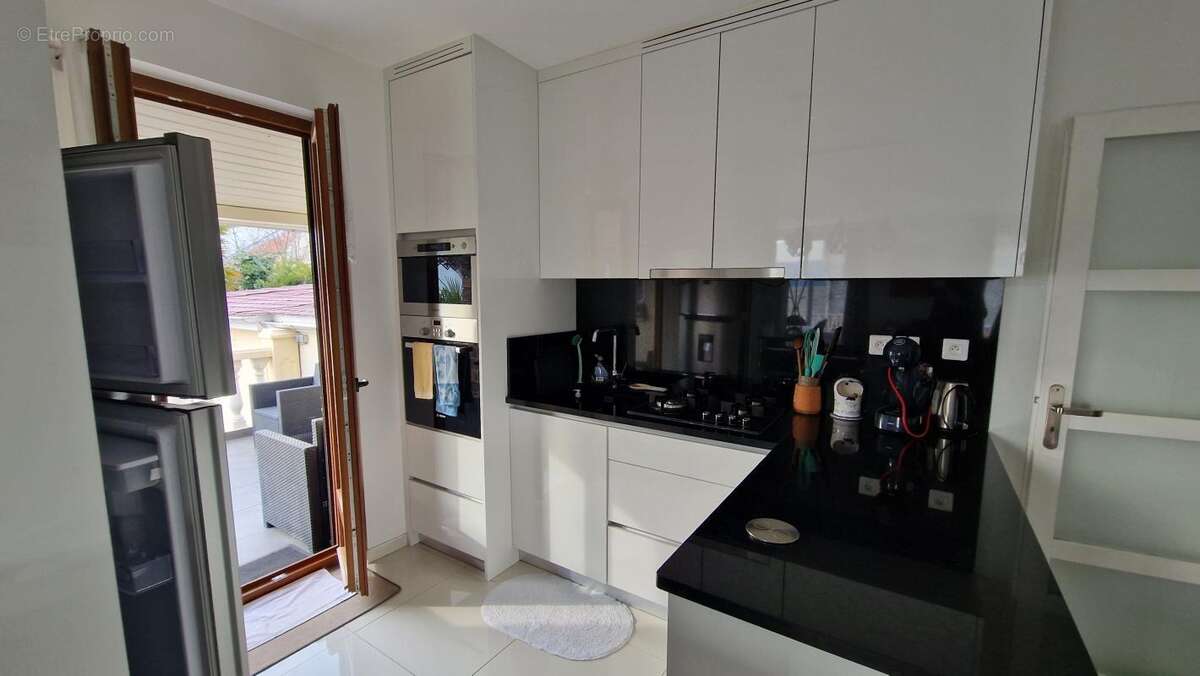 Maison à NEUILLY-SUR-MARNE