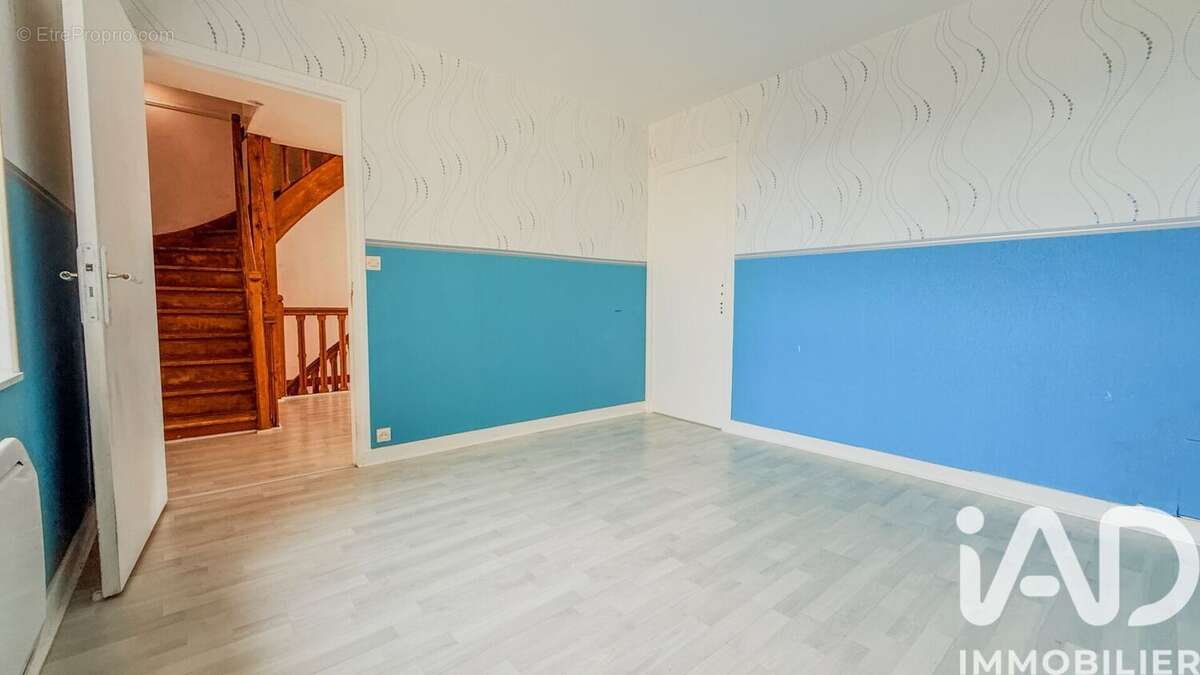 Photo 6 - Maison à SAINT-GENEST-LERPT