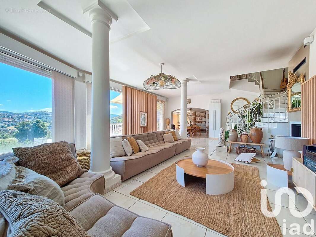 Photo 2 - Maison à ESPALY-SAINT-MARCEL