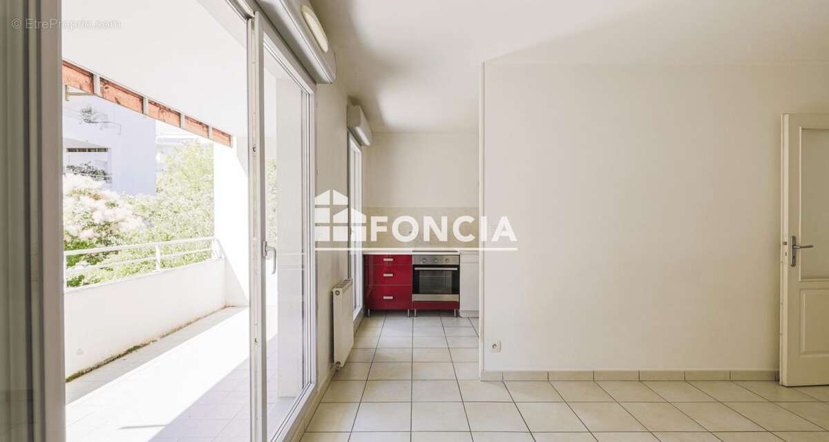  EXCLUSIVITÉ – Bel Appartement T2 de 52 m² avec Grand Extérieur Privatif – Meylan (38240) - photo 7