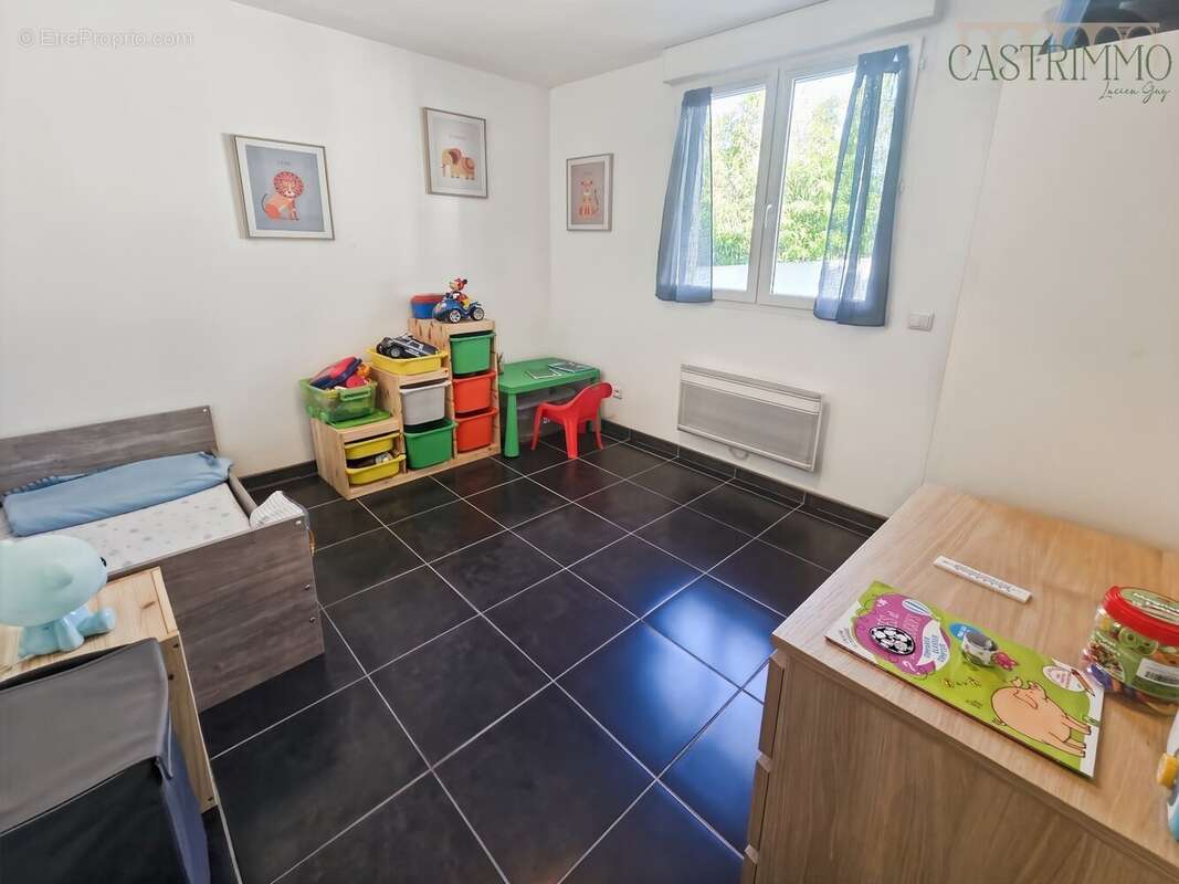 Appartement à SUSSARGUES