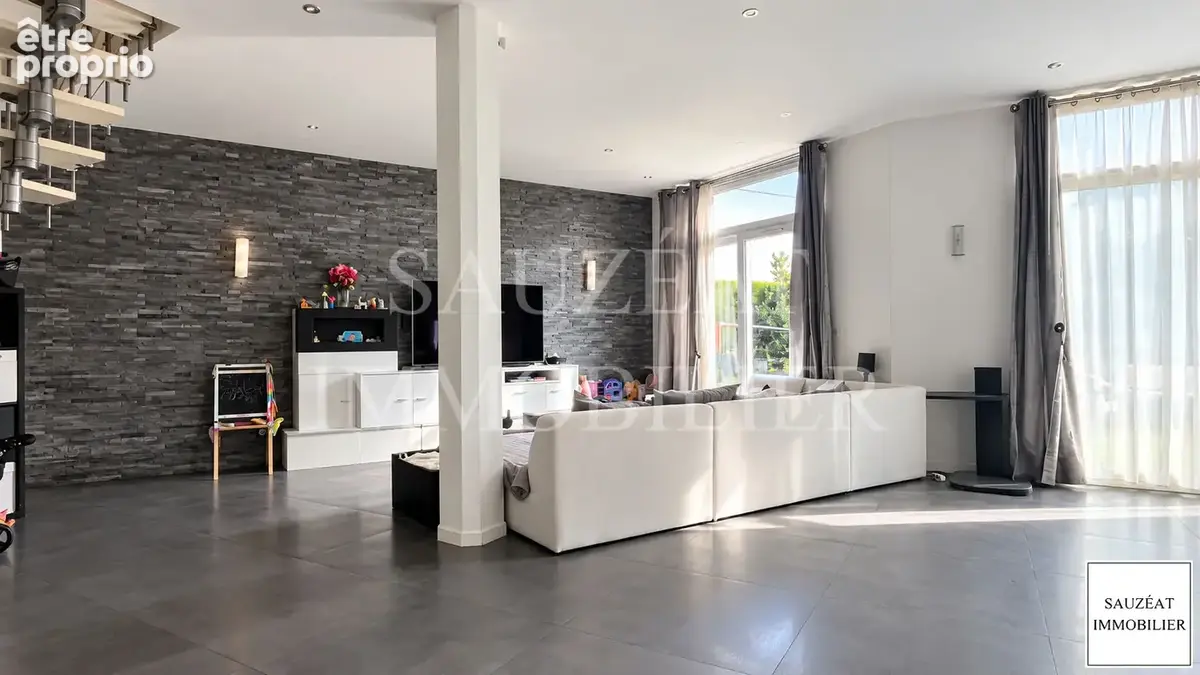 Photo Maison à Le Plessis-Robinson au prix de 749 900€