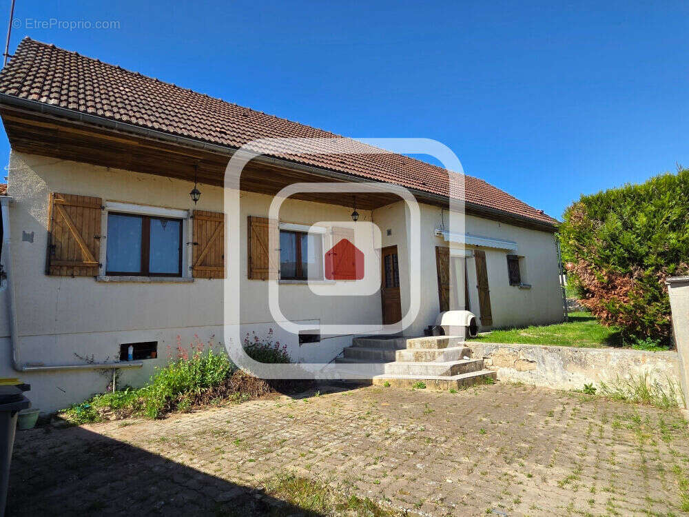 Maison à FISMES