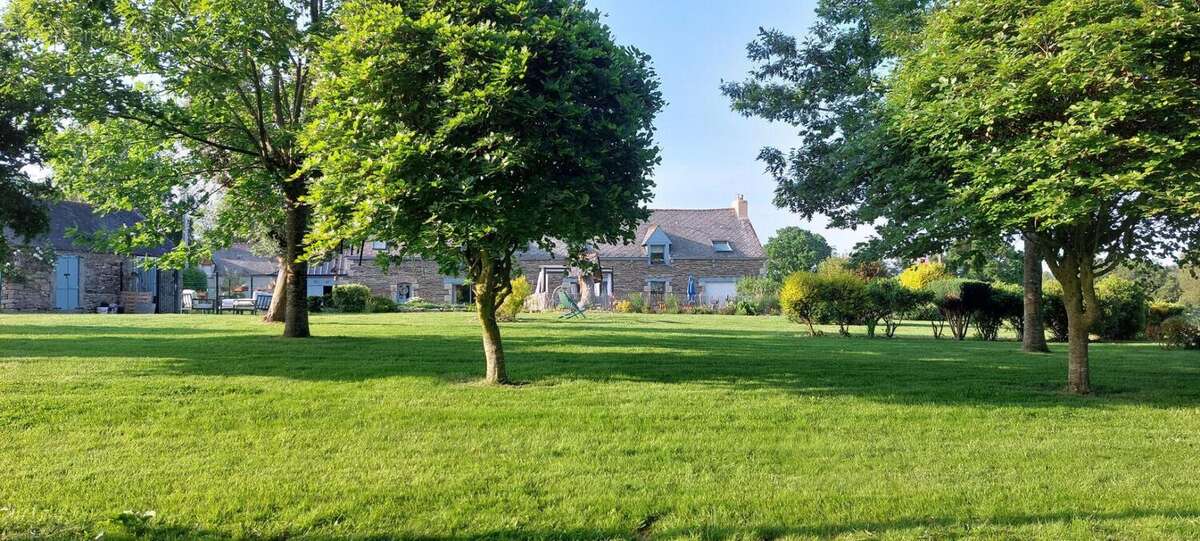 Maison à JOSSELIN