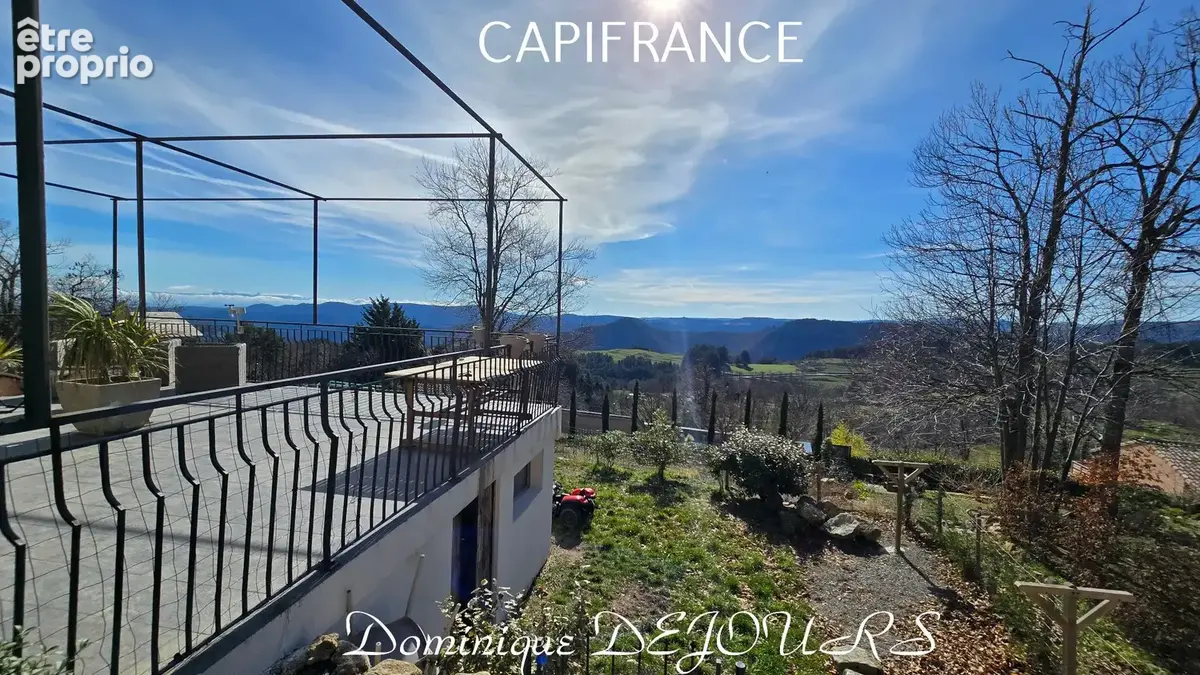 Ardèche - Magnifique Maison d'architecte de 184 m² habitable - Bel espace extérieur - Vue panoramique sur les montagnes ardèchoi - photo 34