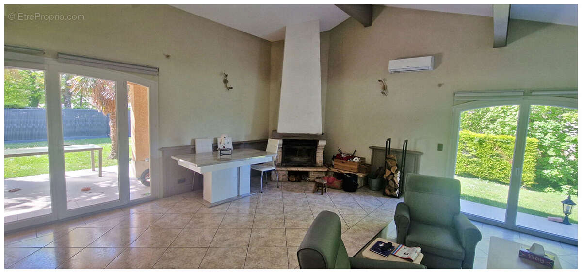 Chaponnay maison 146 m² - photo 2