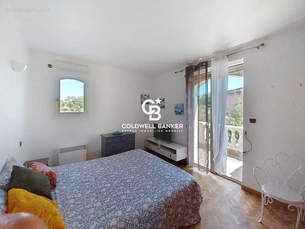 Maison à FREJUS