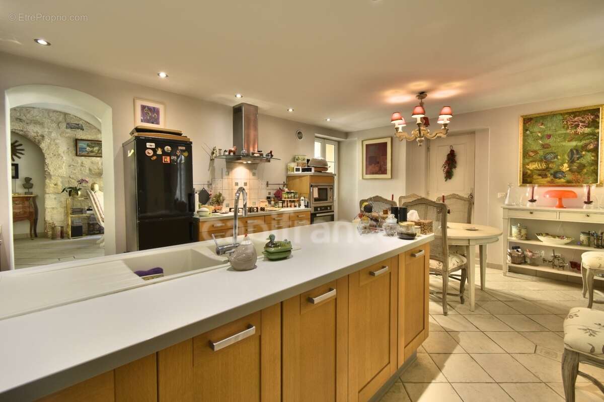 Maison à vendre 7 pièces TARASCON (13) - photo 15