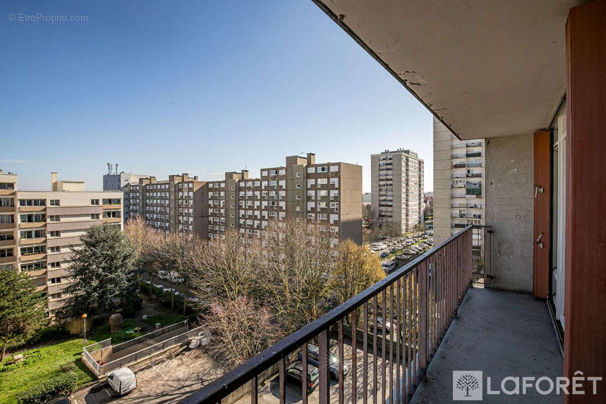 Appartement à VITRY-SUR-SEINE